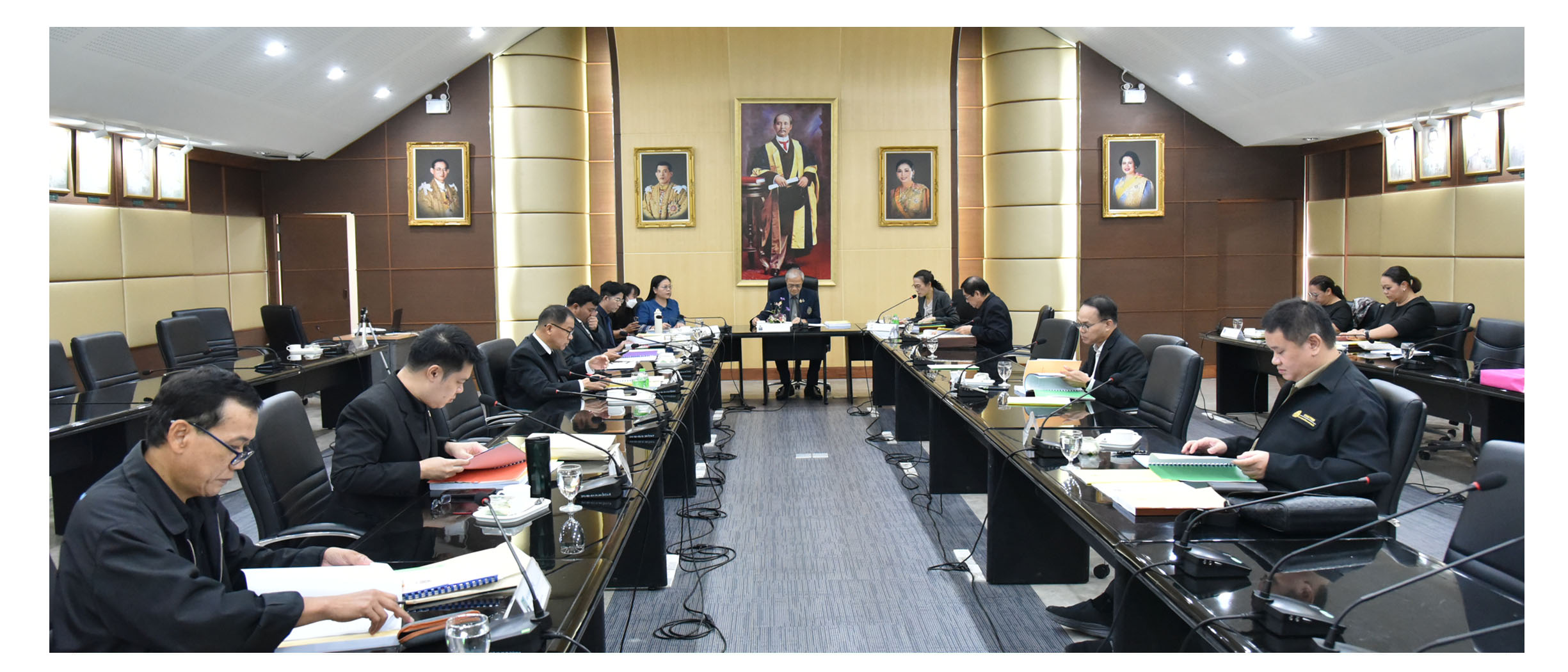 การประชุมสภาวิชาการ-02